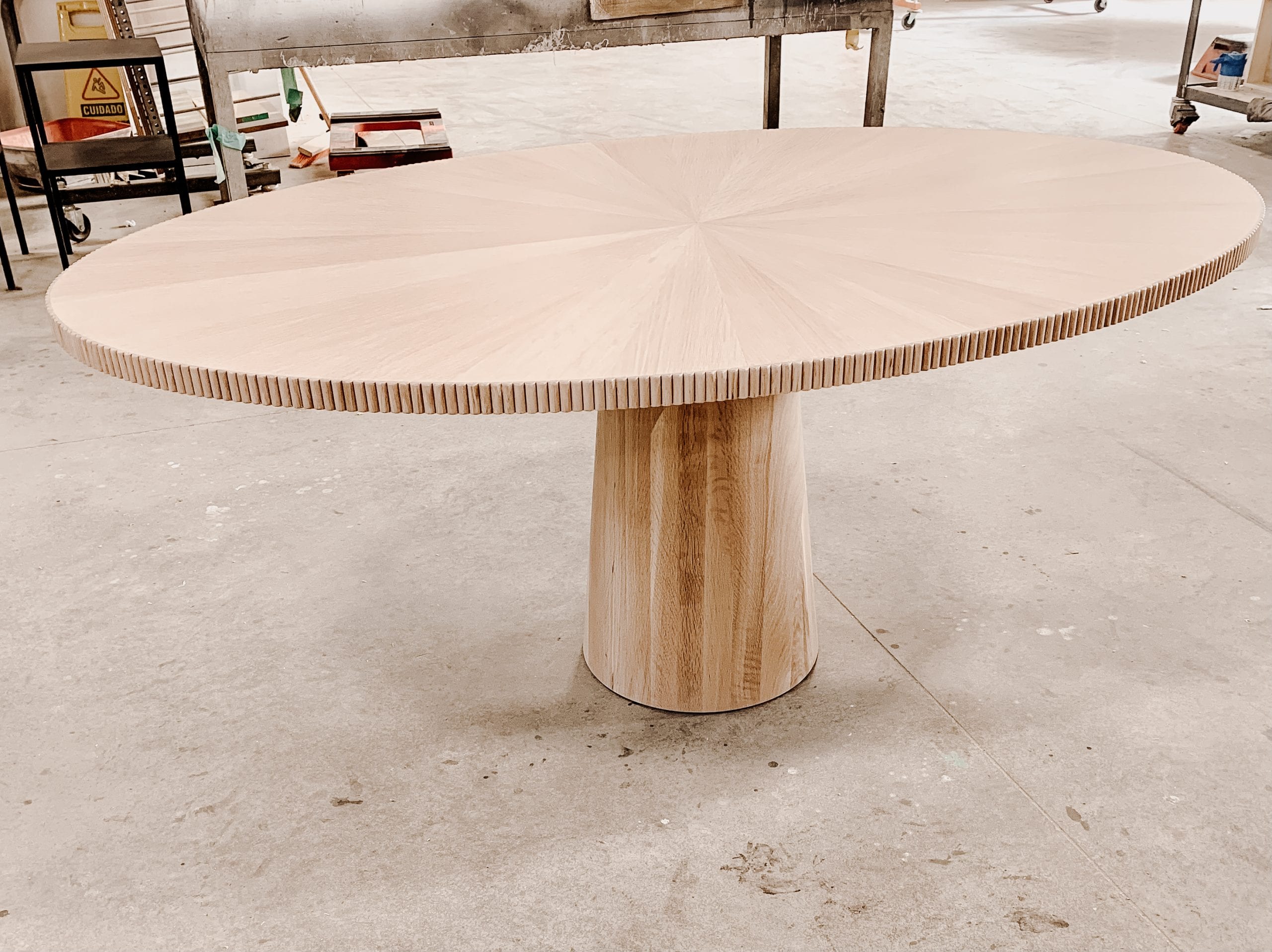 Radiate Table